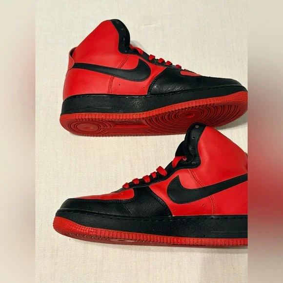 Nike By You Air Force 1 ハイカット ブラック/レッド Nike | Shoes | Nike Air Force High By You Redblack 221 Mens